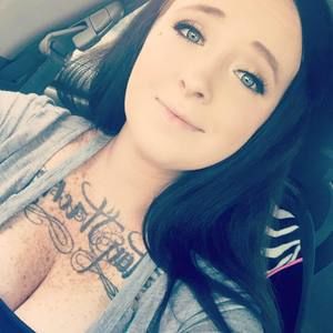 Meet your Posher, Tiffany